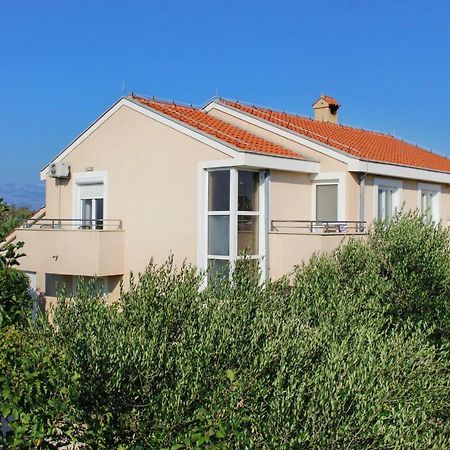 Apartmani Olives Нин Экстерьер фото